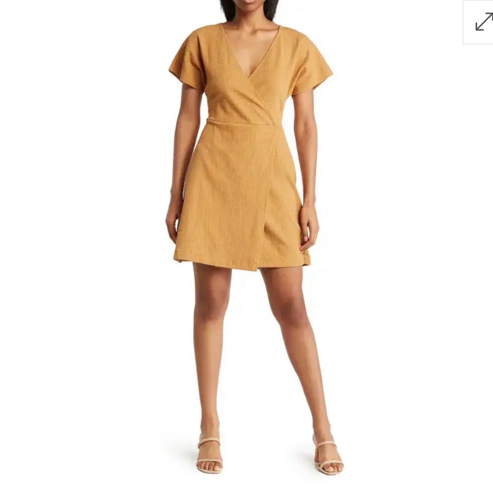 Madewell Mustard Yellow V‑Neck Mini Dress